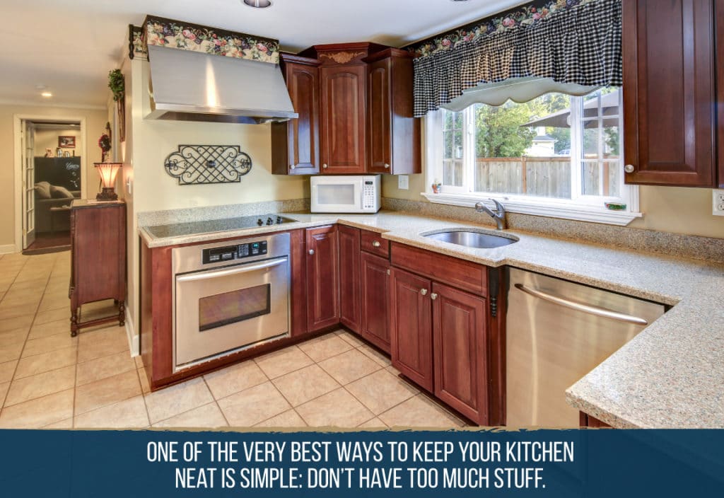 20 Tips To Keep Your Kitchen Organized (with photo inspiration) 15